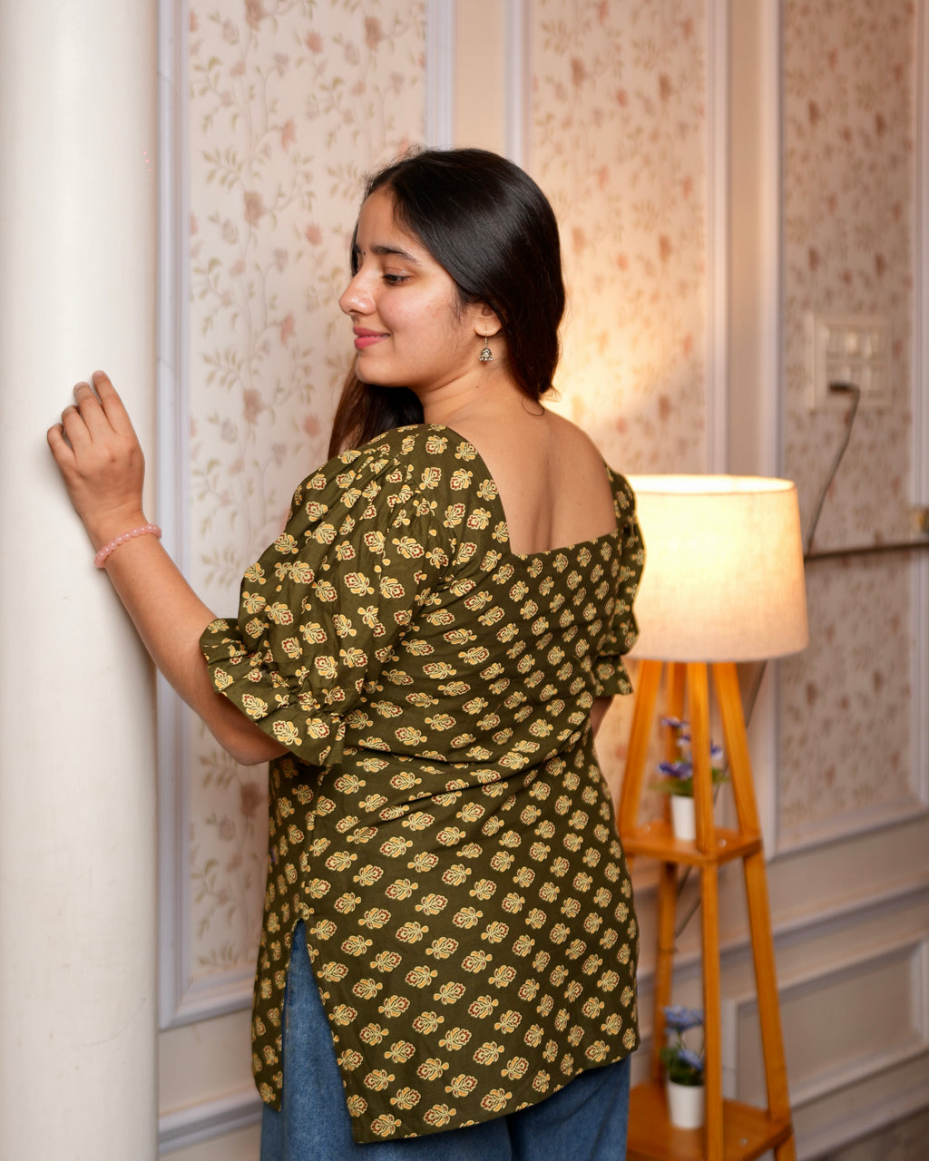 Vaidehi - olive green short Kurti for women