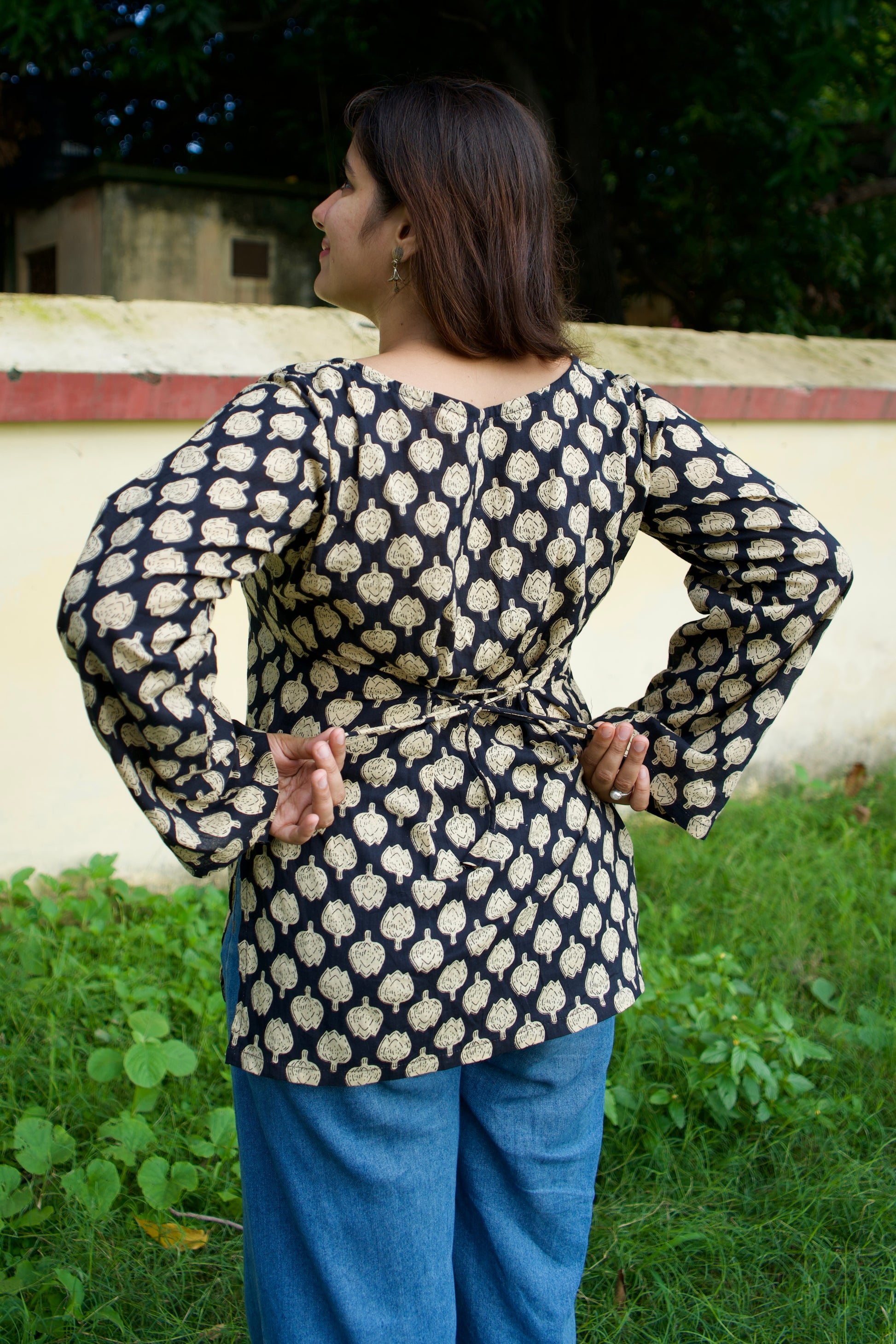 Ranjha- black colour short Kurti