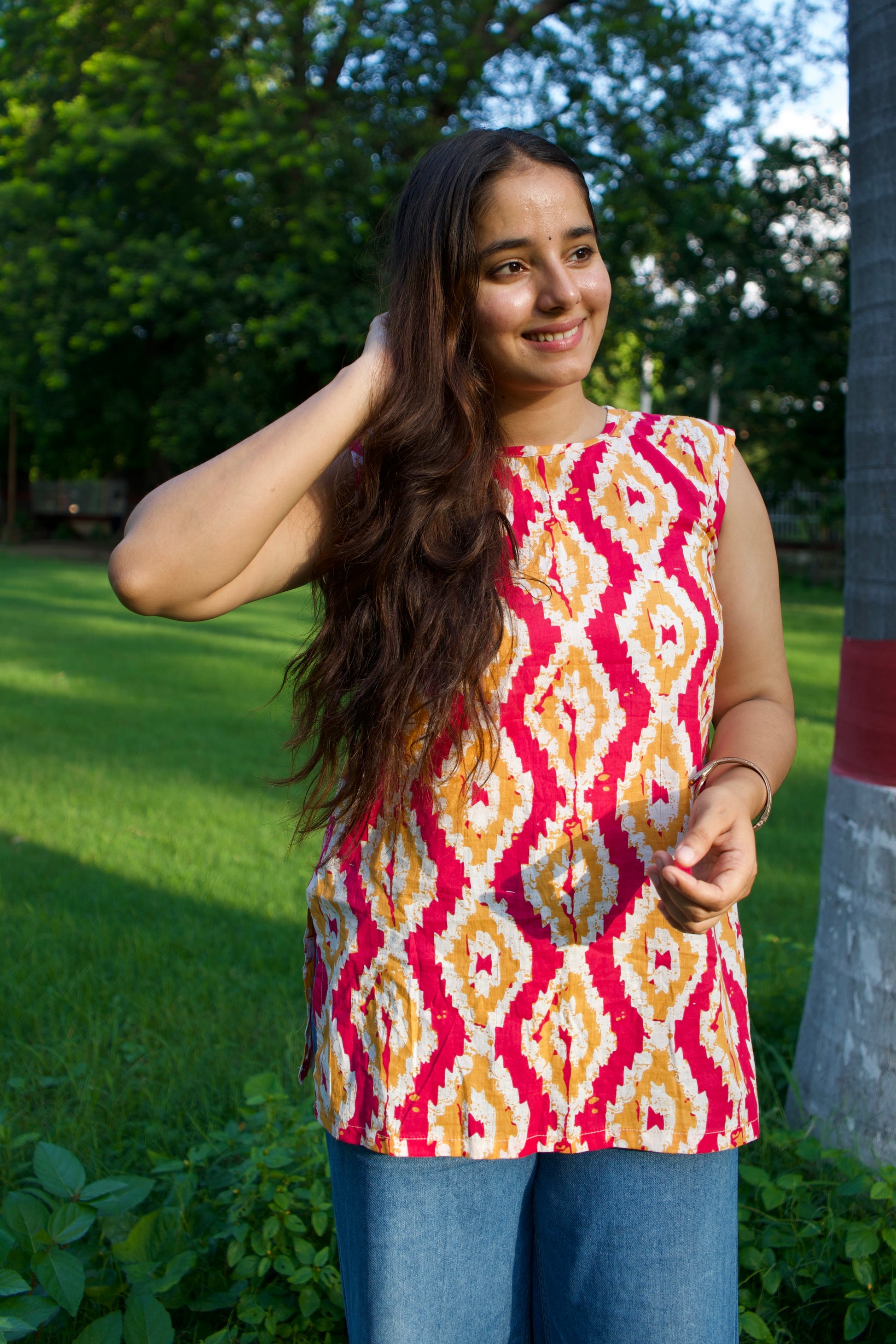 Vani – simple and elegant short Kurti